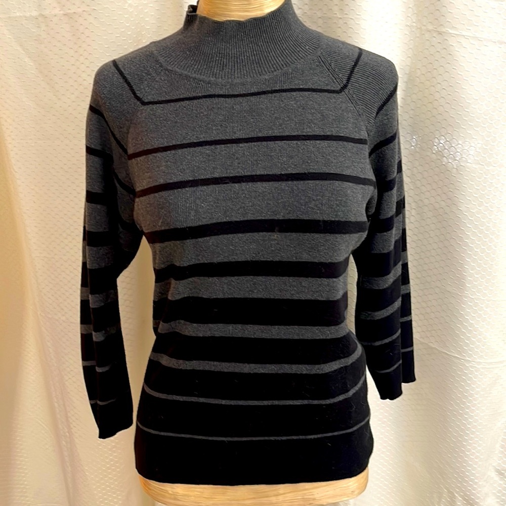 Inc perfectly matched stripes vintage pullover sweater size L